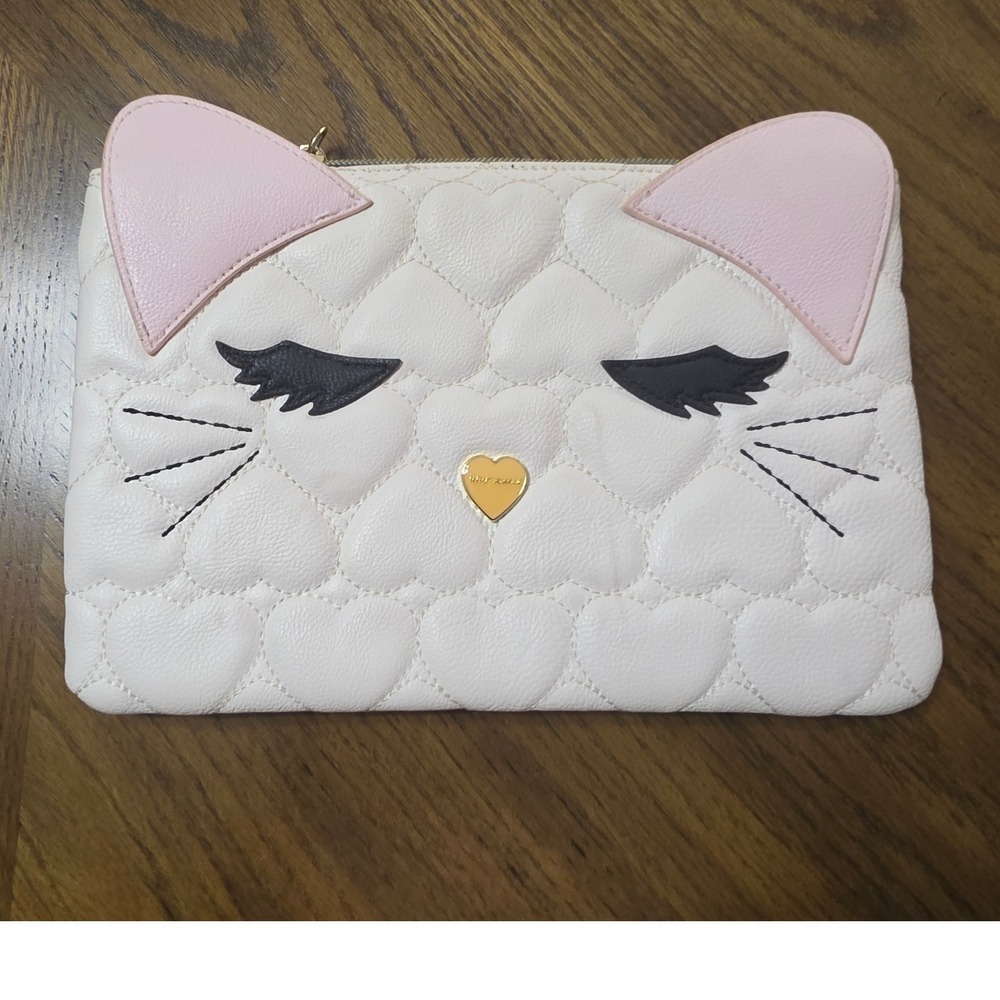 Betsey Johnson Quilted Heart Cat Face Clutch Bag White Pink Gold Heart Nose